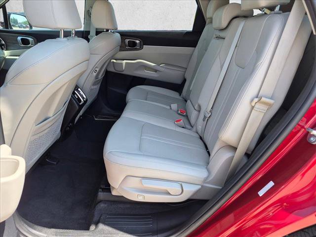 Used 2023 Kia Sorento S w/ Panoramic Sunroof Package AWD/4WD image 20