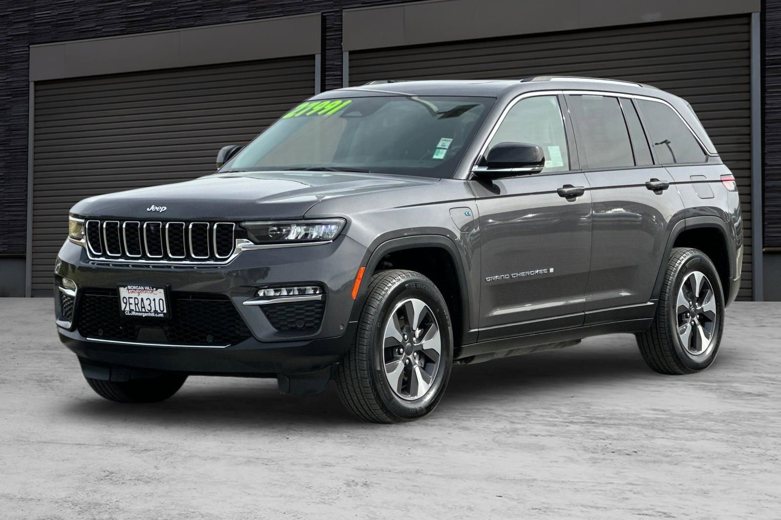 Used 2022 Jeep Grand Cherokee Limited 4xe w/ Luxury Tech Group II image 9