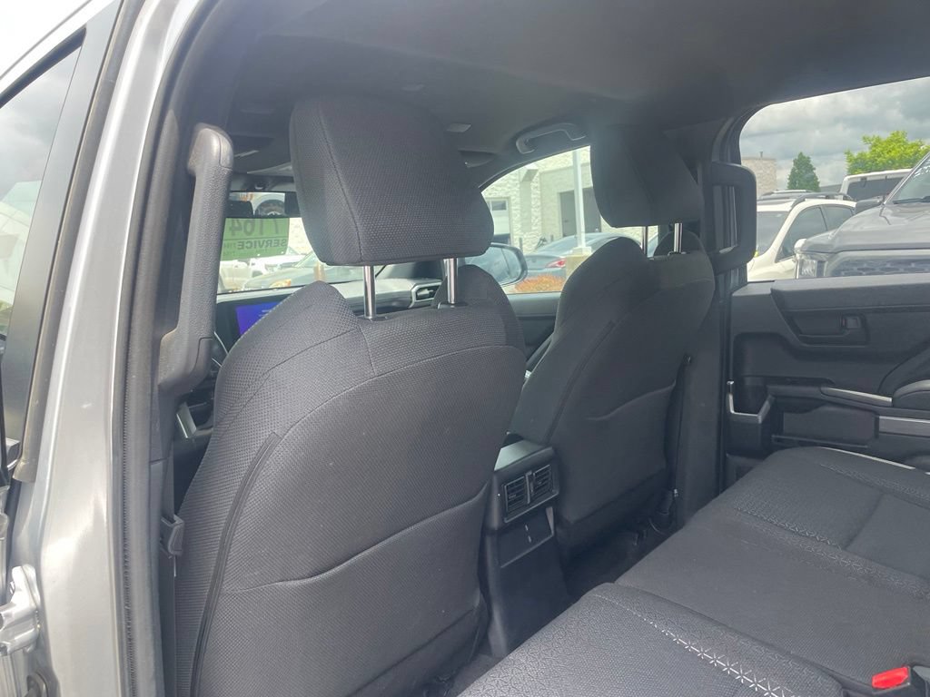 Used 2025 Toyota 4Runner SR5 AWD/4WD image 24