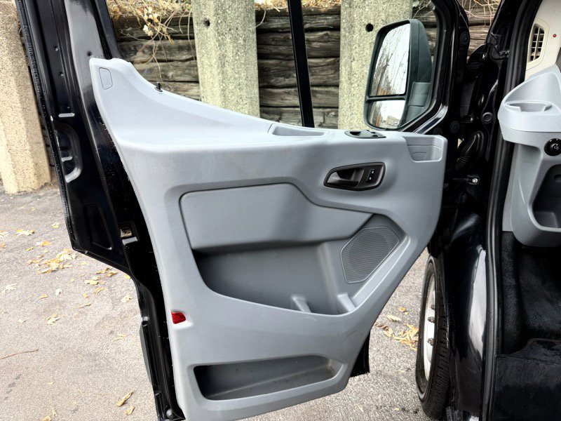 Used 2016 Ford Transit 150 130 Low Roof RWD image 12