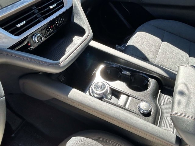 New 2027 Ford Explorer Active RWD image 21