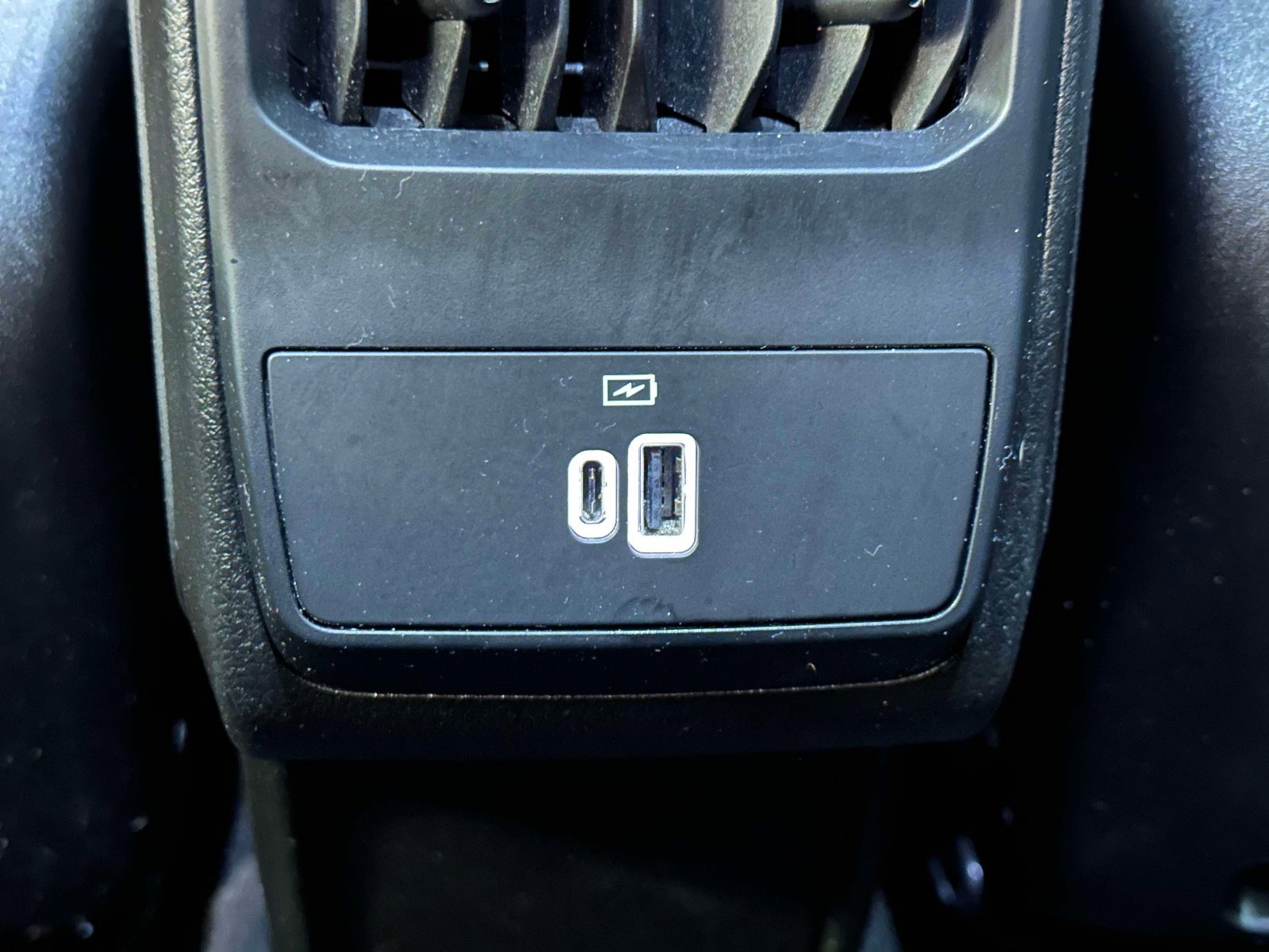 Used 2024 Dodge Hornet R/T w/ R/T Blacktop Package image 13