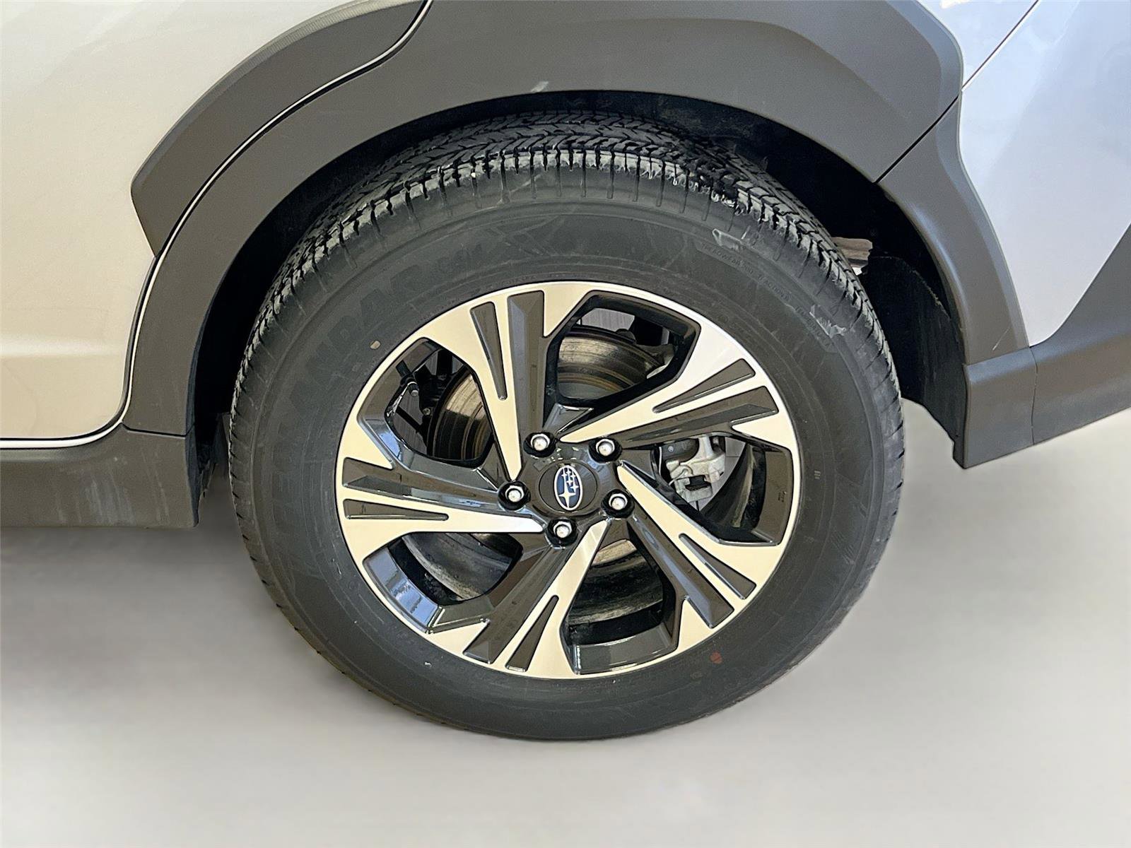 Certified 2025 Subaru Crosstrek 2.0i Premium image 34