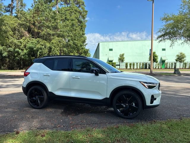 New 2026 Volvo XC40 B5 Ultra AWD/4WD image 4