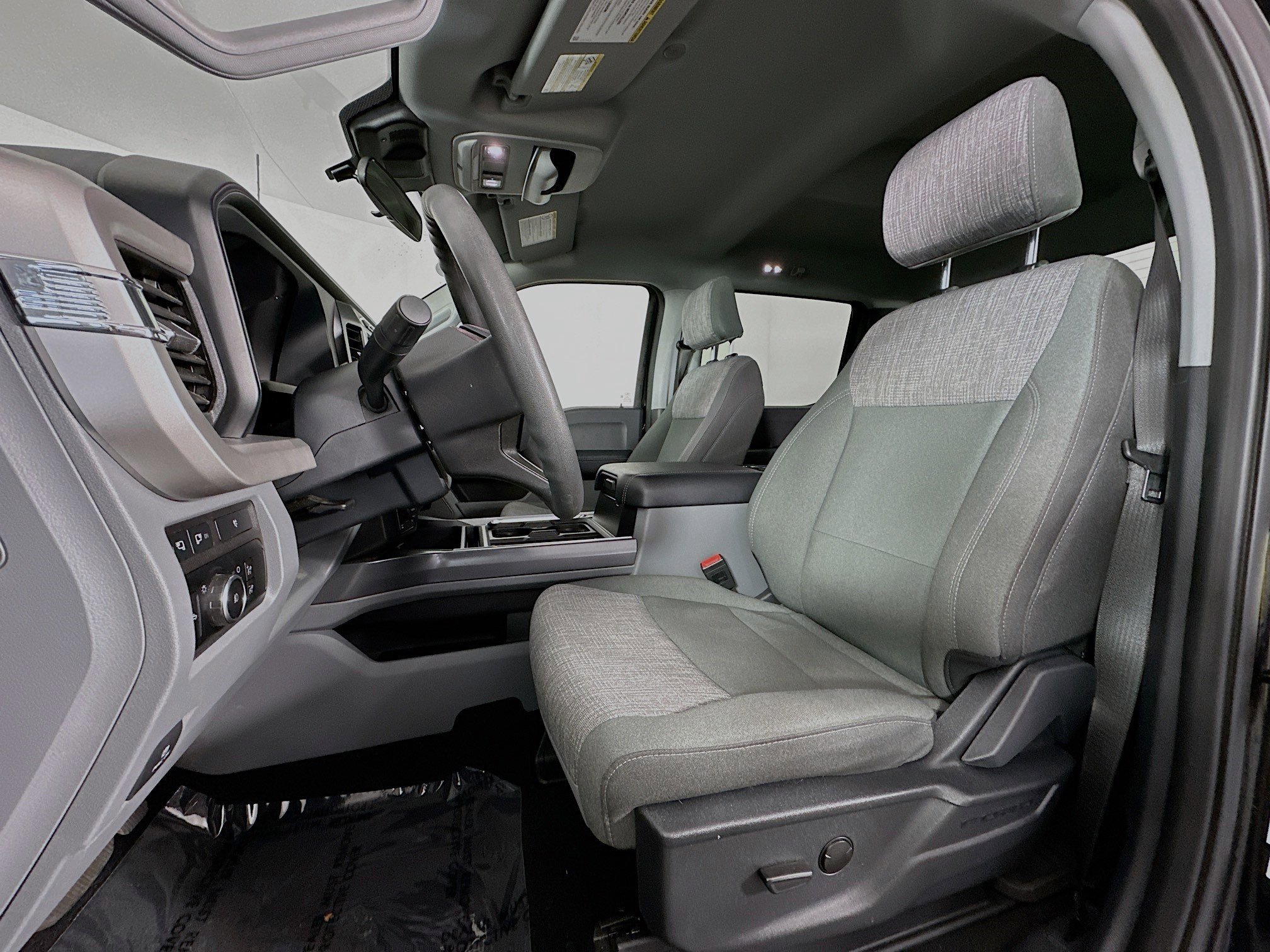 Used 2024 Ford F350 XLT w/ 360-Degree Camera Package image 22