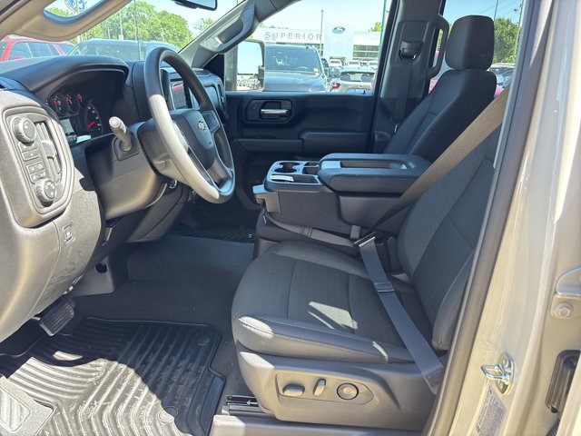 New 2026 Chevrolet Silverado 2500 Custom w/ Custom Value Package AWD/4WD image 18
