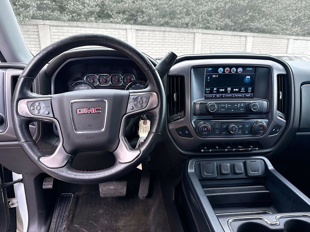 Used 2018 GMC Sierra 1500 SLT w/ All-Terrain Package AWD/4WD image 25