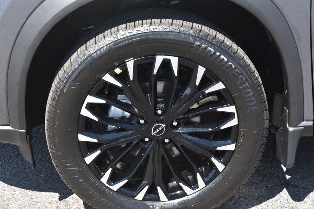 New 2026 Nissan Rogue Dark Armor AWD/4WD image 10