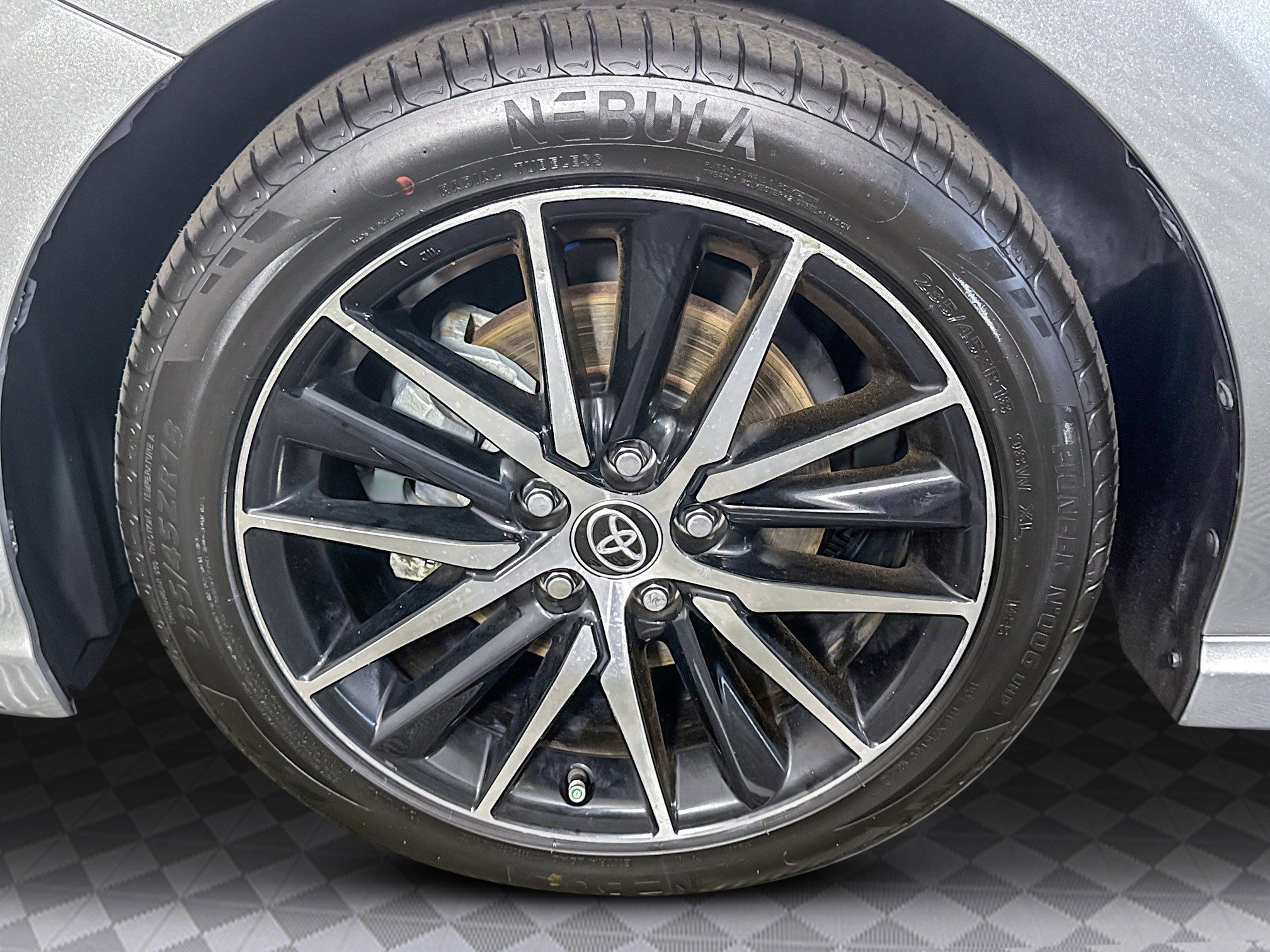 Used 2023 Toyota Camry SE image 34