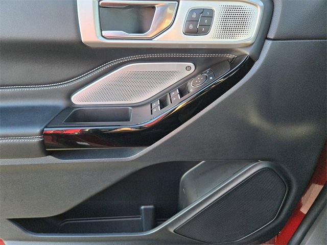 Used 2024 Ford Explorer ST w/ Equipment Group 401A image 34