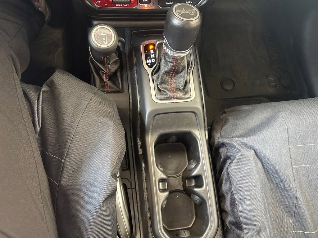 Used 2019 Jeep Wrangler Unlimited Rubicon AWD/4WD image 25