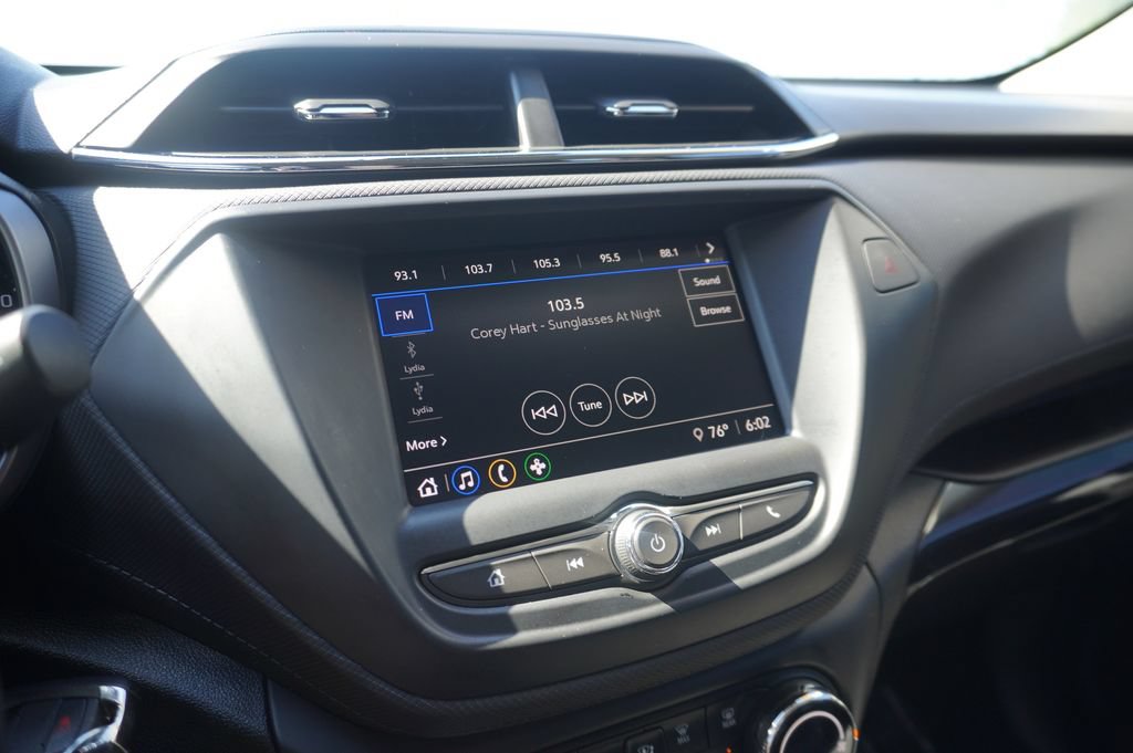 Used 2021 Chevrolet TrailBlazer LS FWD image 16