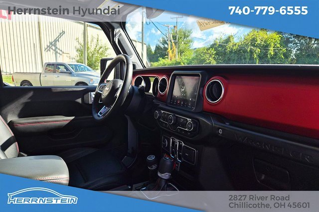 Used 2019 Jeep Wrangler Unlimited Rubicon w/ Dual Top Group image 27