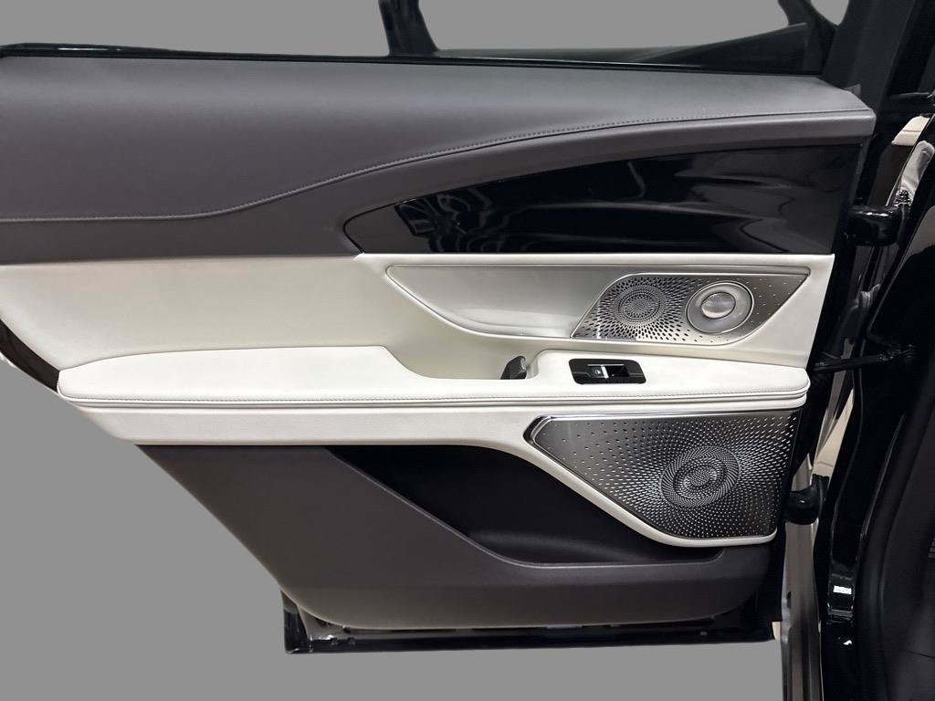 New 2025 Lincoln Nautilus Black Label AWD/4WD image 6