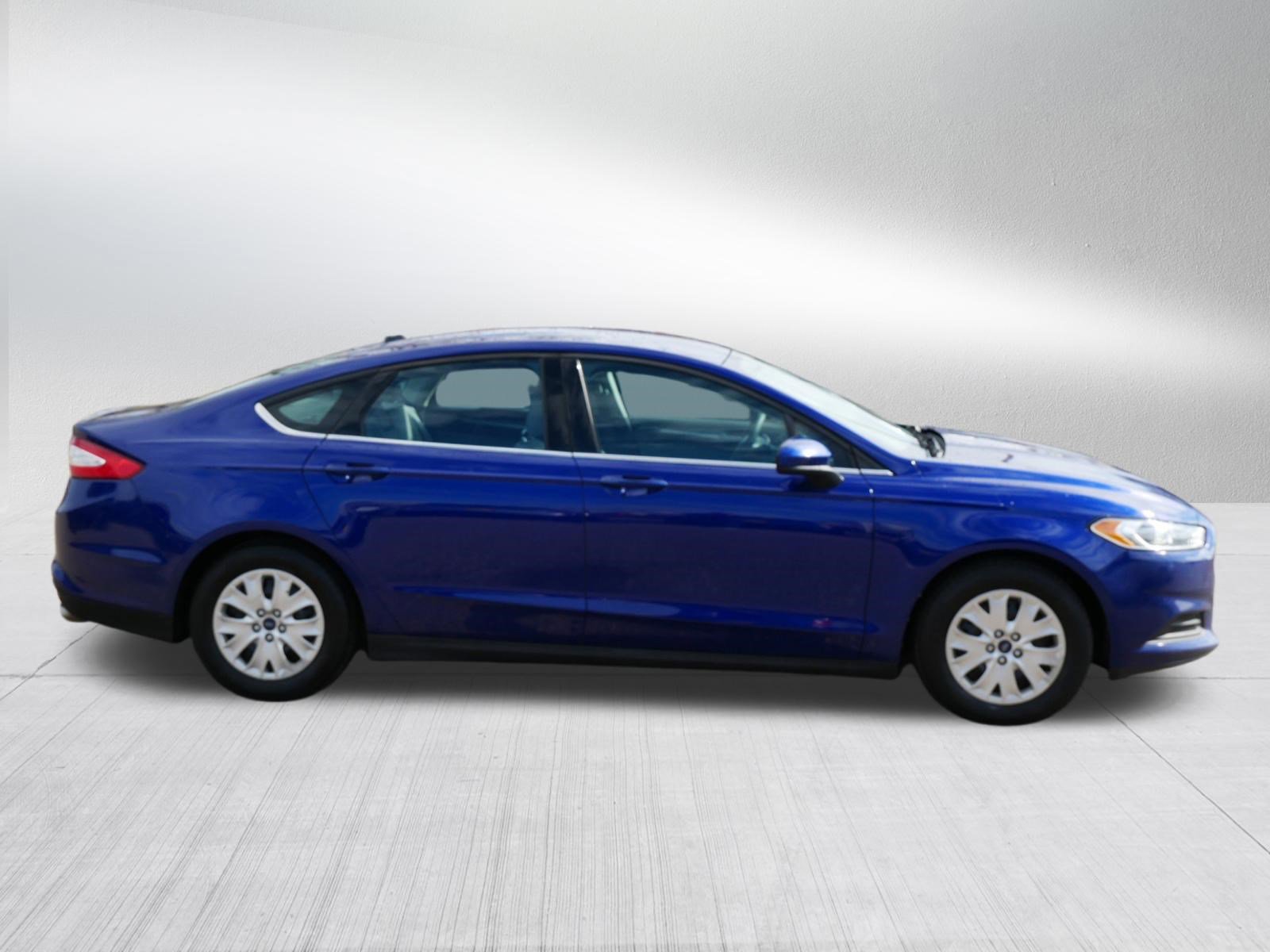 Used 2013 Ford Fusion S image 7