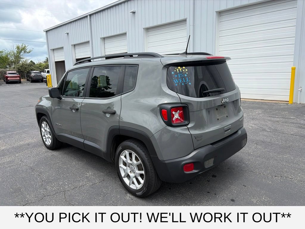 Used 2021 Jeep Renegade Sport w/ Sport Appearance Group FWD image 4