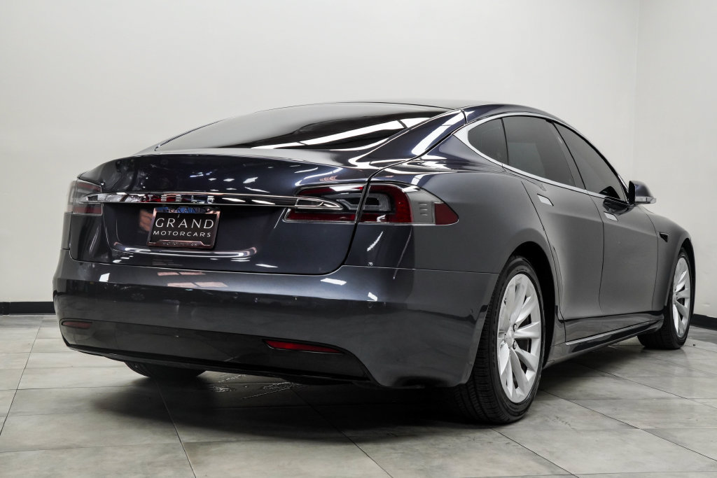 Used 2020 Tesla Model S Long Range Plus AWD/4WD image 13