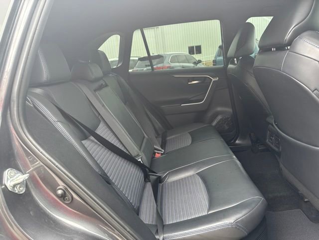 Used 2019 Toyota RAV4 XSE AWD/4WD image 10