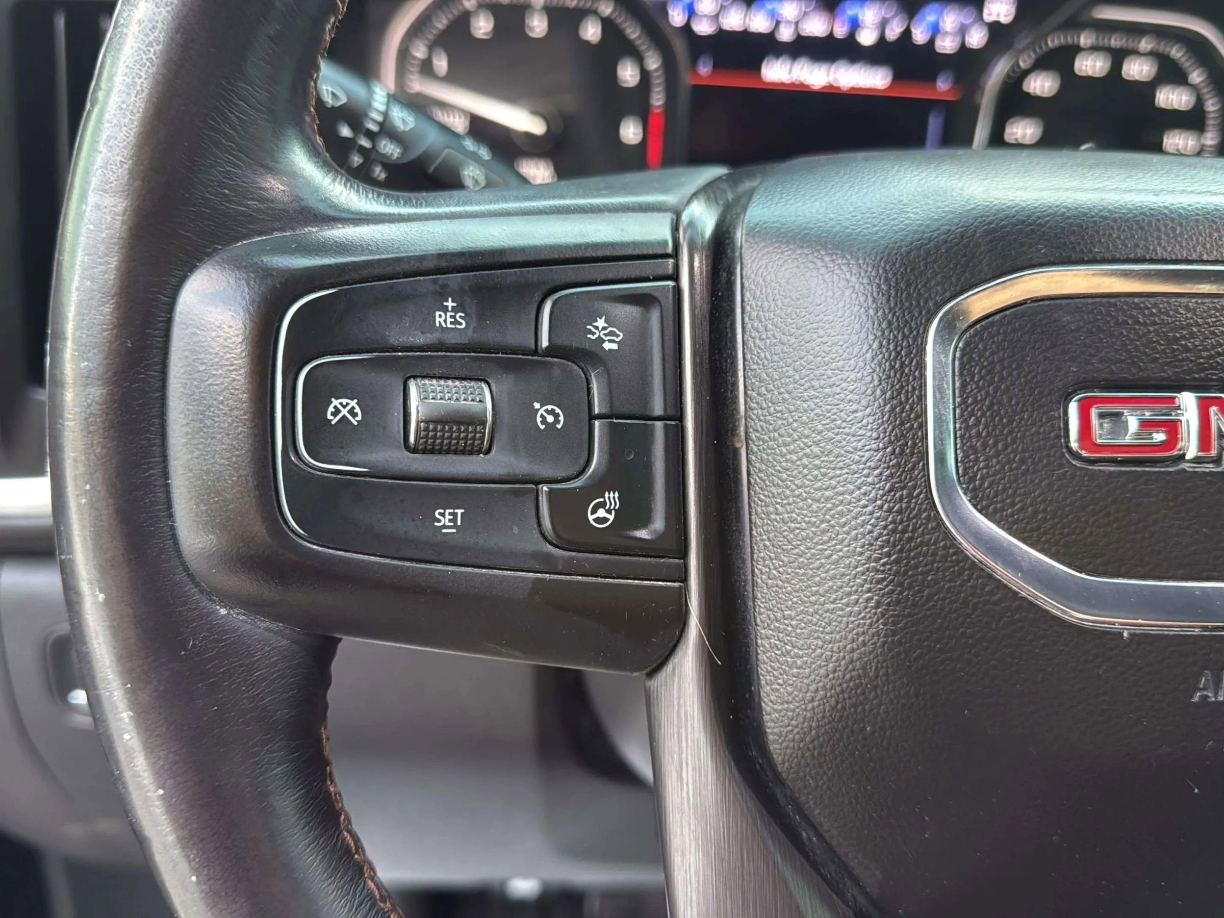 Used 2020 GMC Sierra 1500 AT4 w/ AT4 Premium Package image 19