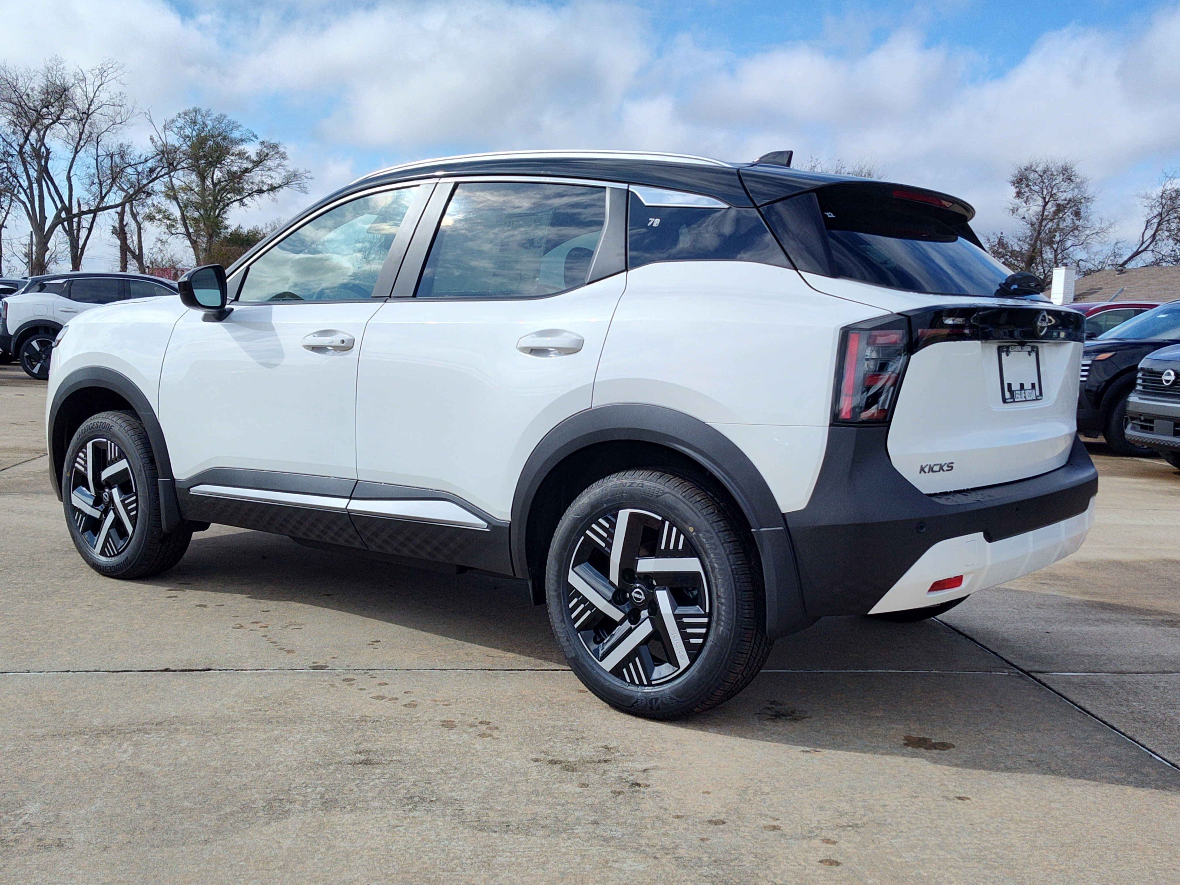 New 2026 Nissan Kicks SV w/ SV Premium Package image 3