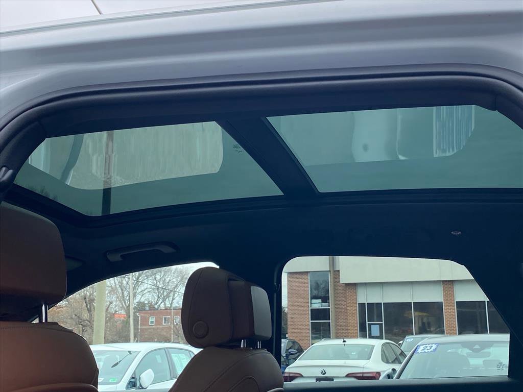 Used 2024 Audi Q5 e Premium Plus w/ Premium Plus Package image 22