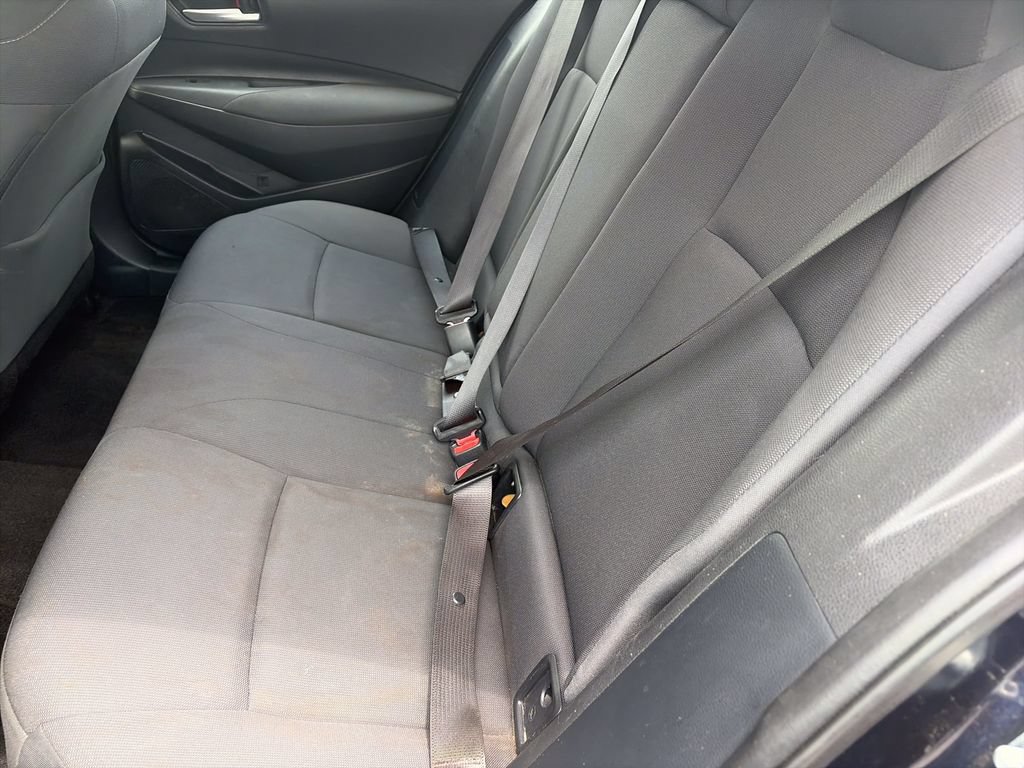 Used 2021 Toyota Corolla LE FWD image 29