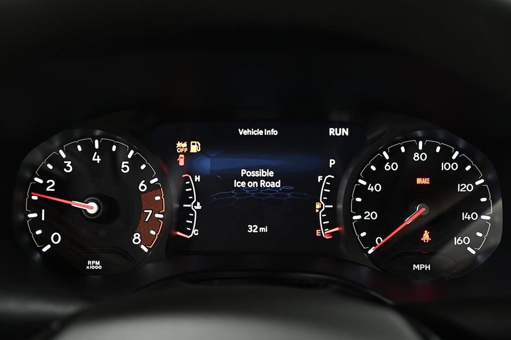 New 2025 Jeep Compass Sport AWD/4WD image 13