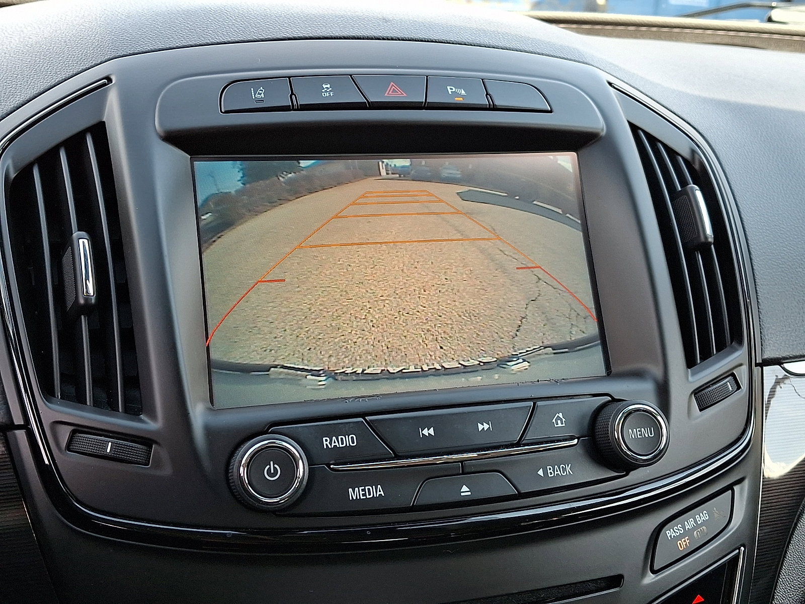 Used 2017 Buick Regal Premium w/ Driver Confidence Package #1 image 19