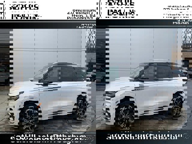 New 2026 Lincoln Nautilus Reserve image 8