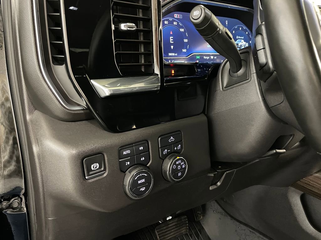 Certified 2025 Chevrolet Silverado 1500 LT Trail Boss AWD/4WD image 28