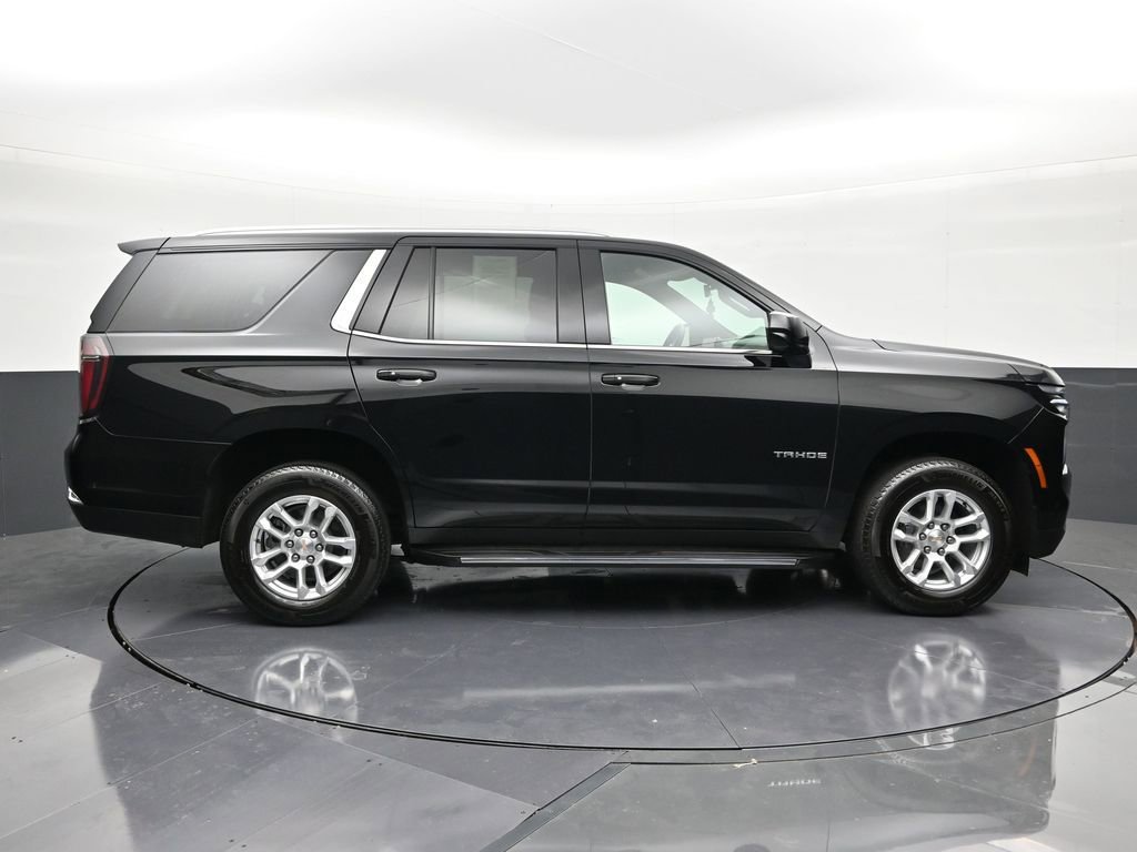 Used 2025 Chevrolet Tahoe LS RWD image 6