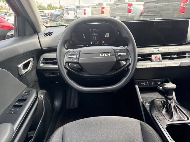 Used 2025 Kia K4 FWD image 13