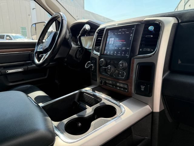 Used 2018 RAM 3500 Laramie AWD/4WD image 25
