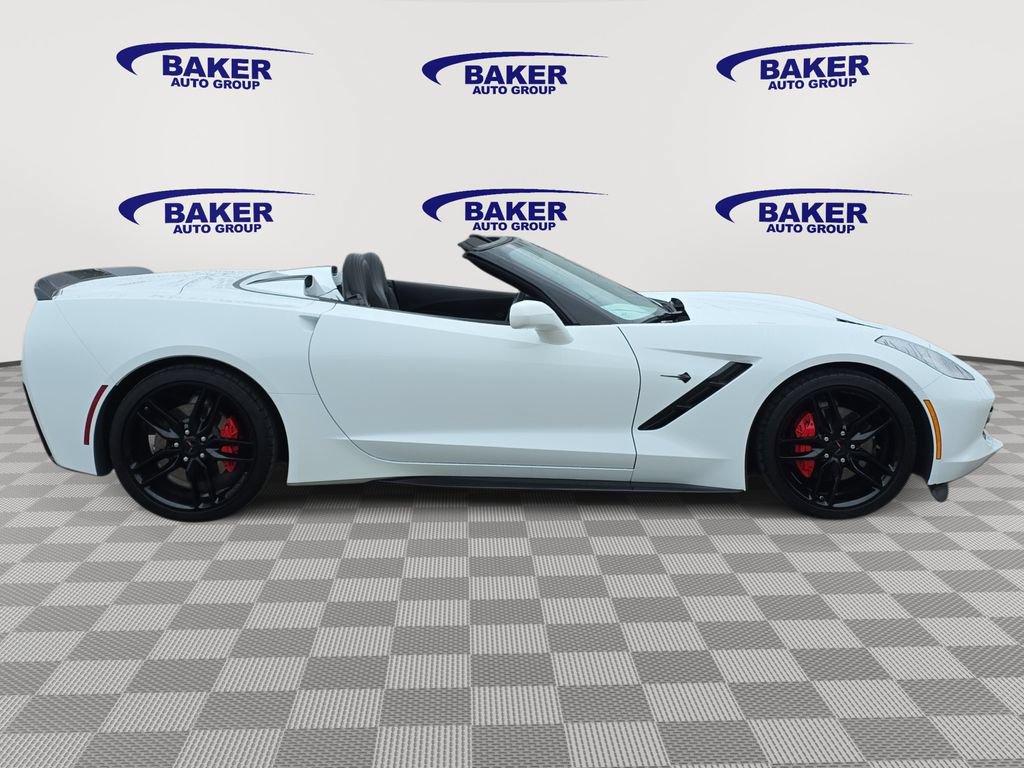 Used 2019 Chevrolet Corvette Stingray Convertible w/ 2LT Preferred Equipment Group RWD image 4