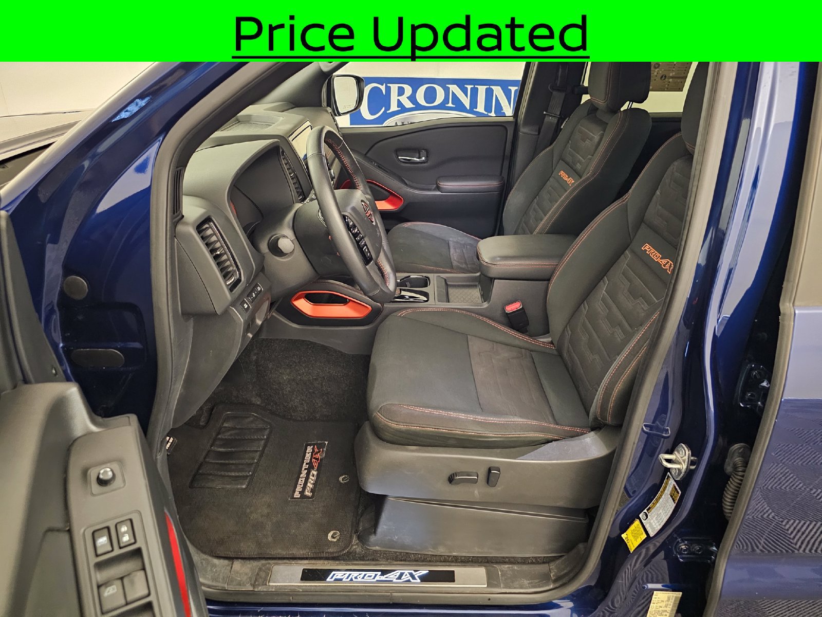 Used 2022 Nissan Frontier PRO-4X w/ Technology Package AWD/4WD image 5