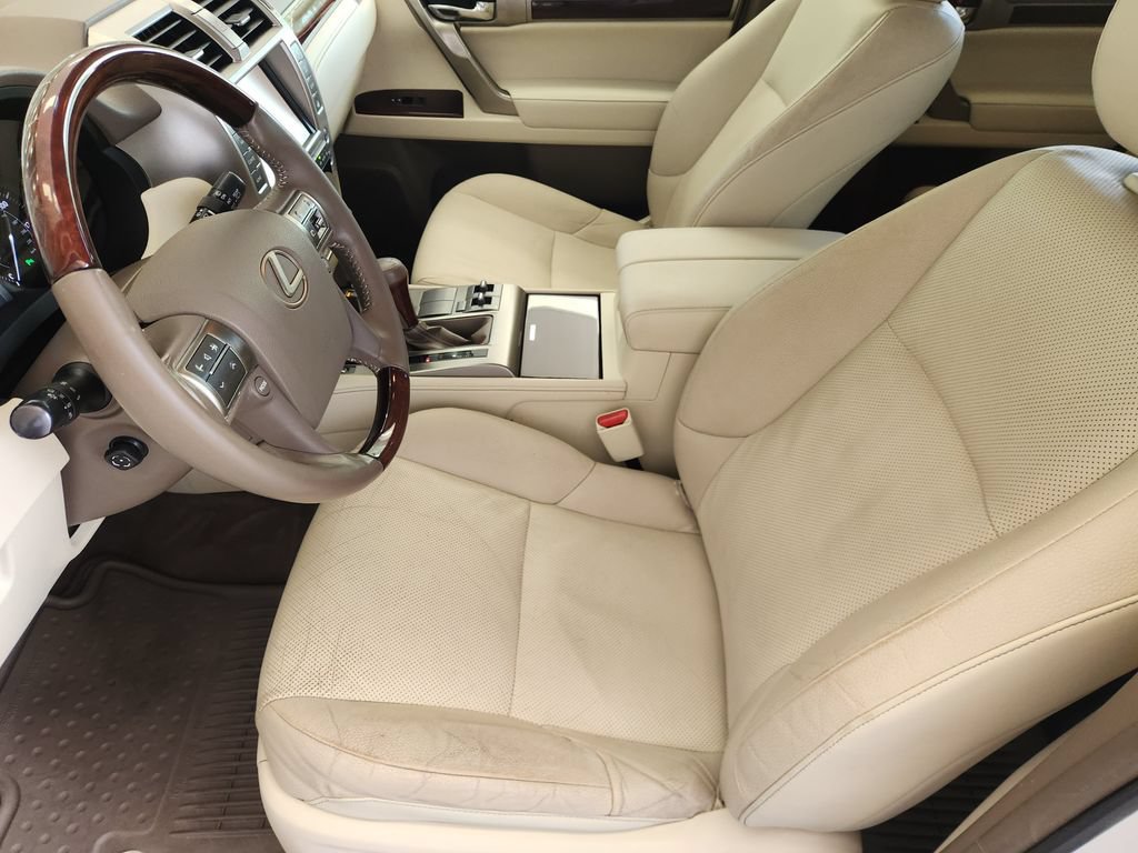 Used 2016 Lexus GX 460 w/ Premium Package AWD/4WD image 13