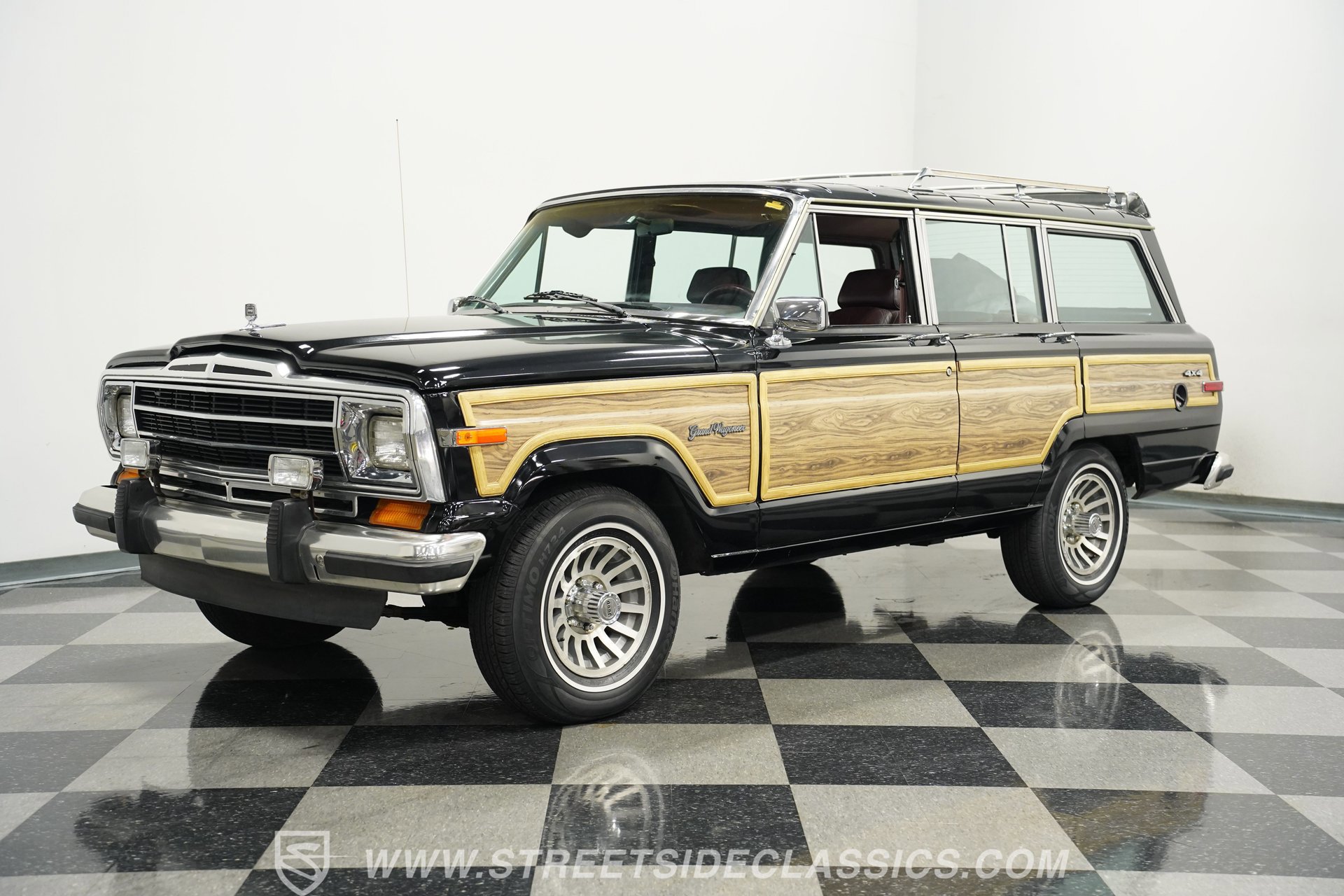 Used 1988 Jeep Grand Wagoneer image 5