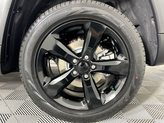 New 2025 Jeep Grand Cherokee Limited image 11