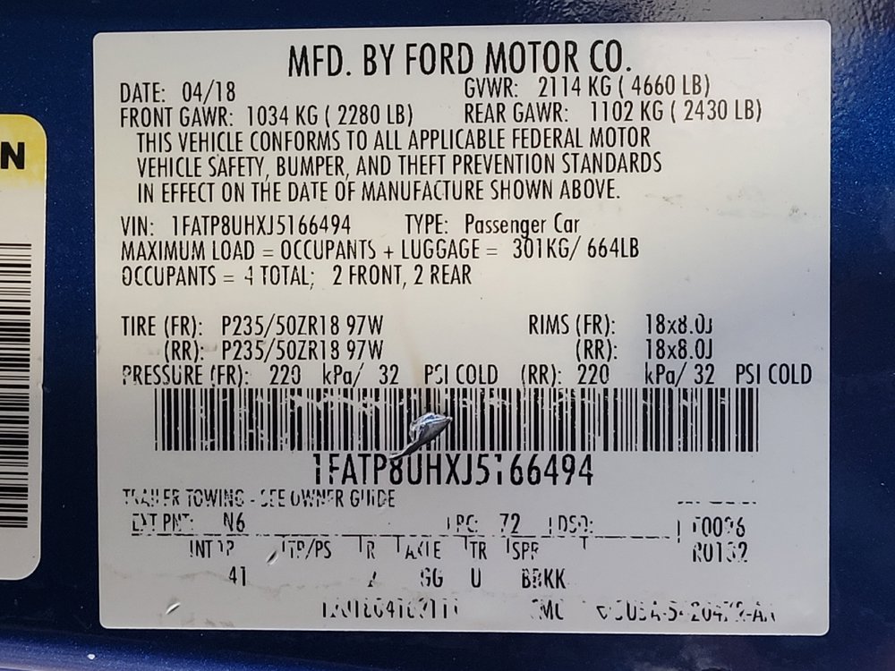Used 2018 Ford Mustang Premium RWD image 33