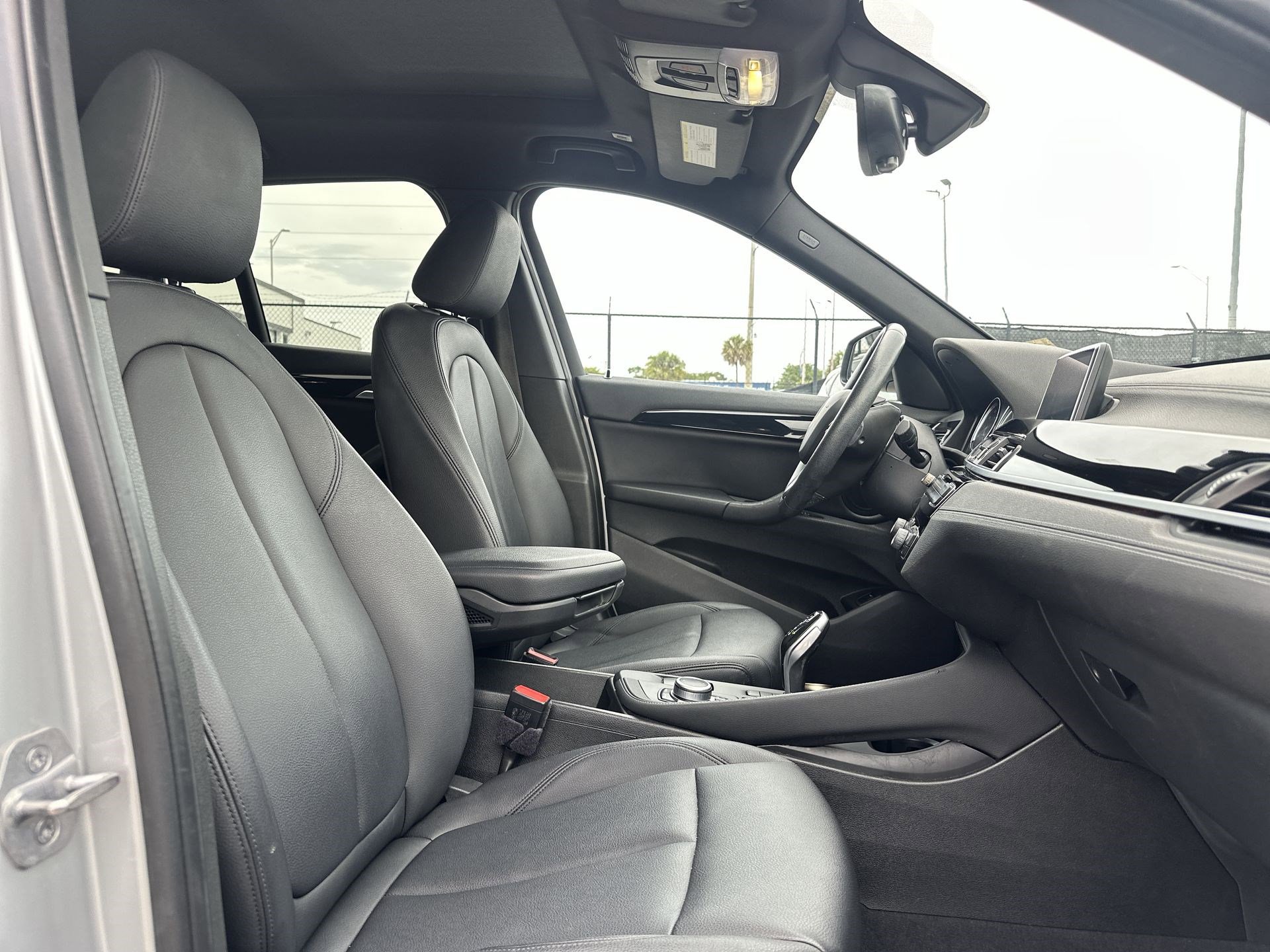 Used 2020 BMW X1 sDrive28i w/ Convenience Package FWD image 24