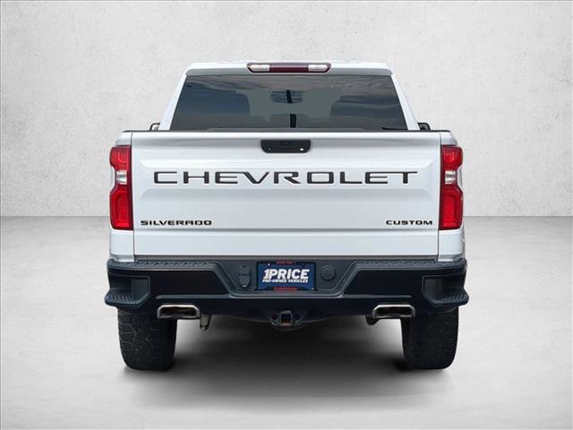 Used 2021 Chevrolet Silverado 1500 Custom Trail Boss w/ LPO, Dark Essentials Package image 10