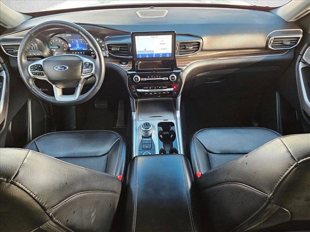 Used 2023 Ford Explorer Limited w/ Equipment Group 301A image 18