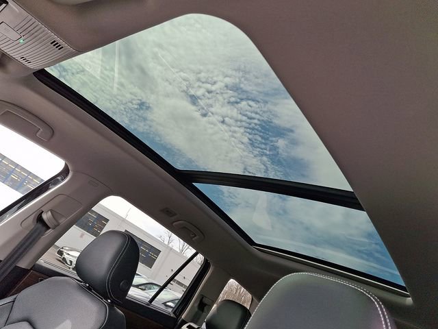 New 2026 Volkswagen Atlas SE image 7