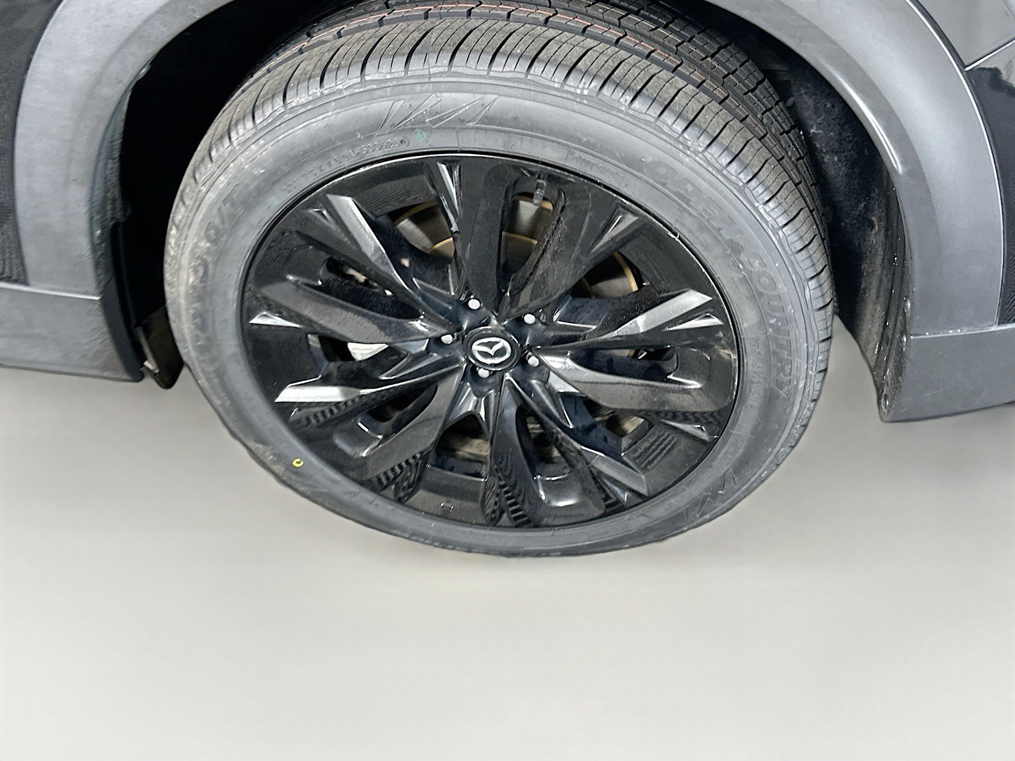 Used 2025 MAZDA CX-90 3.3 Turbo w/ Premium Sport Pkg image 11