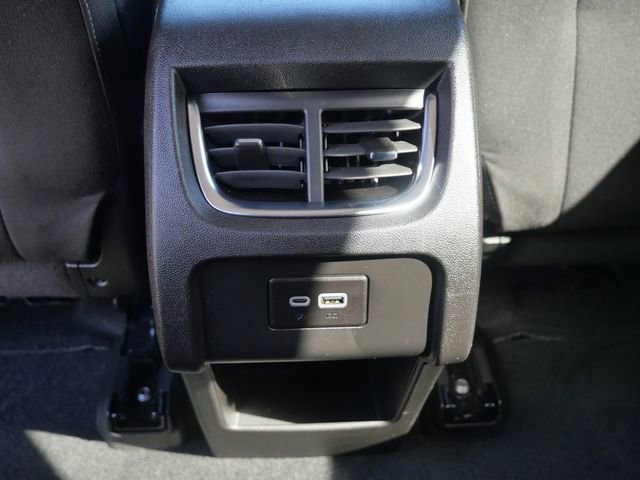 Used 2024 Chevrolet Blazer LT w/ Convenience Package image 15