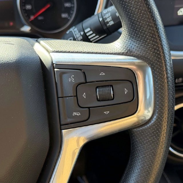 Certified 2025 Chevrolet Blazer LT FWD image 22