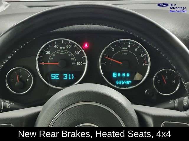 Used 2017 Jeep Wrangler Sahara w/ Connectivity Group image 28