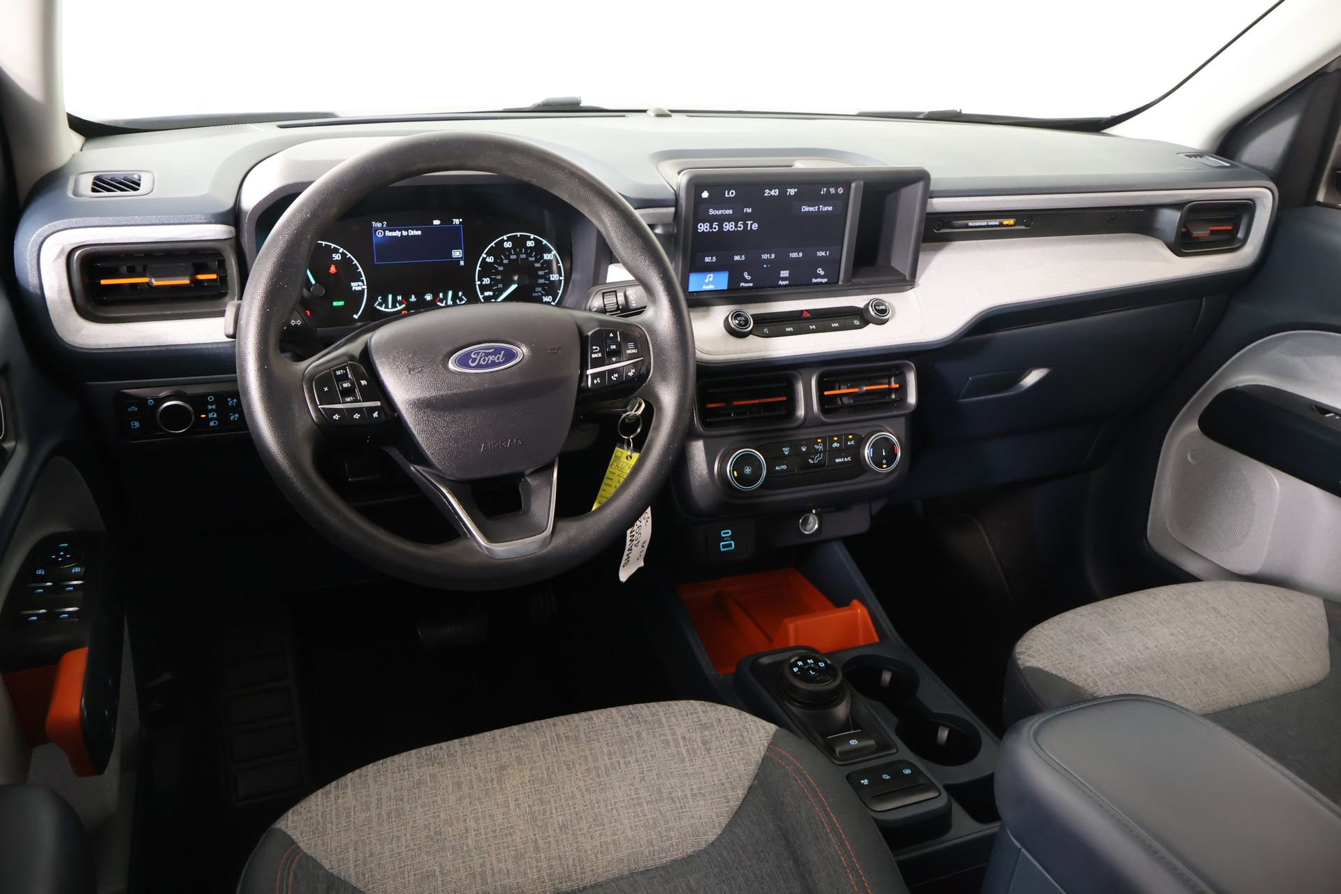 Used 2024 Ford Maverick XLT FWD image 2