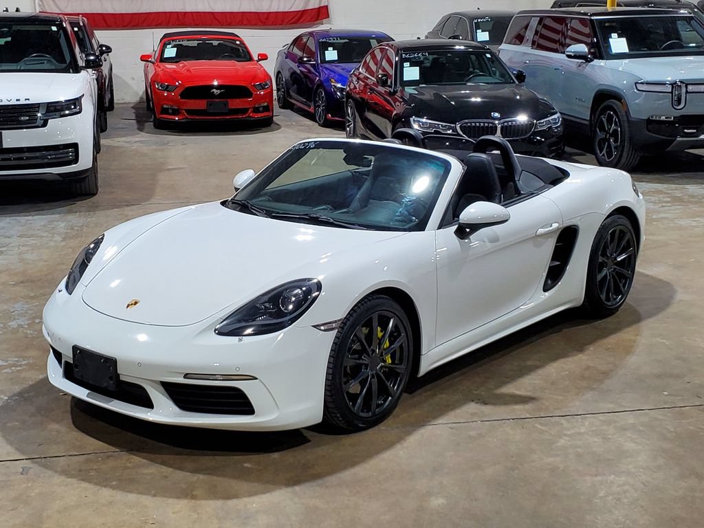 Used 2019 Porsche 718 Boxster RWD image 31