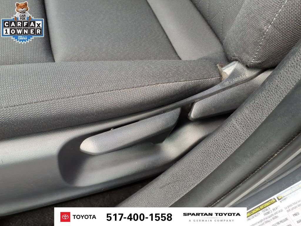 Used 2024 Toyota Corolla LE FWD image 17